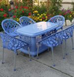 tree chair set sky blue